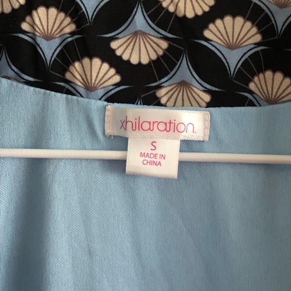 Cropped Patterned Blazer - Picture 7 of 8